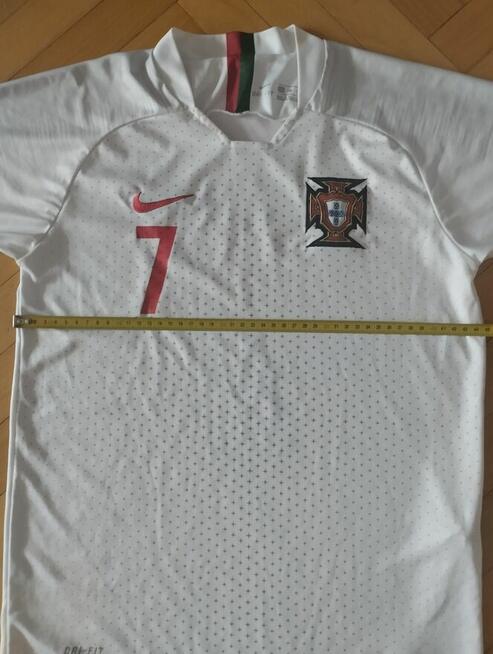 Sprzedam koszulkę Christiano Ronaldo Nike nr 7 Portugalia