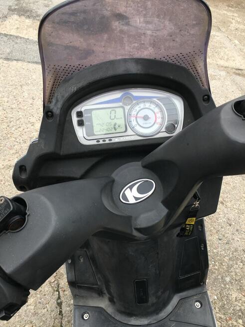 Skuter, motor Kymco Dink 200 i