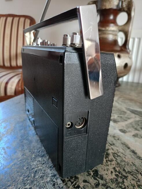 Stare Zabytkowe Radio UNIVERSUM ATR5936 Vintage
