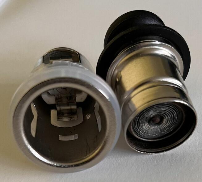 Zapalniczka samochodowa do papierosów