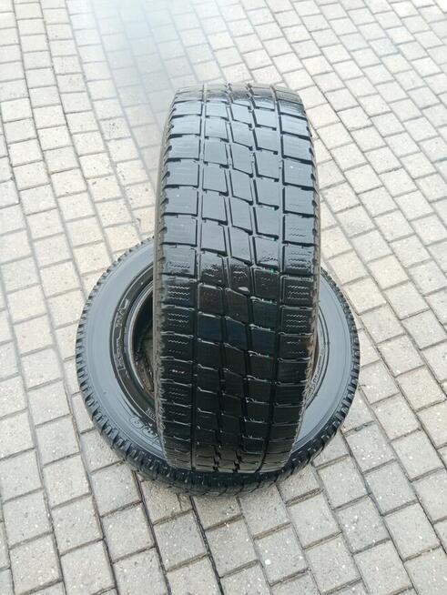 sprzedam opony TOYO H09 205/65/16c m+s 2 sztuki bieżnik ok