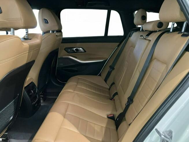 BMW 330i xDrive Touring M-sport H/K Hak