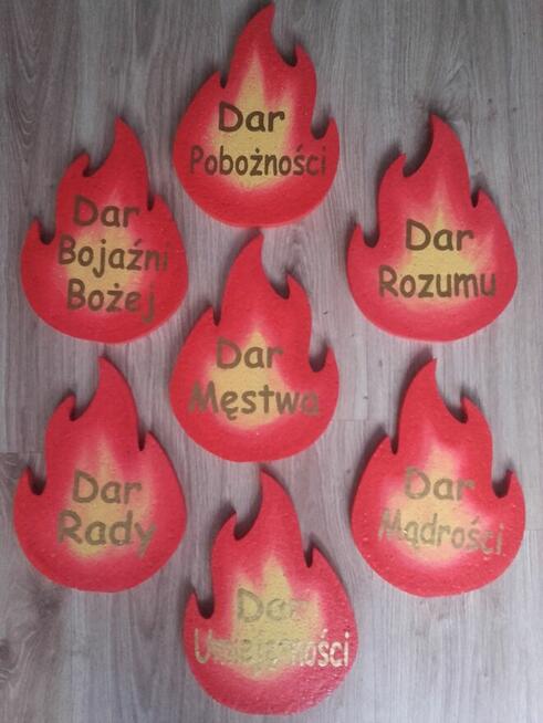 7 Płomieni Dary Ducha Św +lampki led -dekoracja bierzmowanie