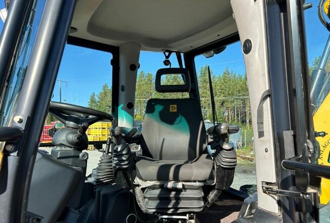 2012 Koparko-ładowarka JCB 4CX