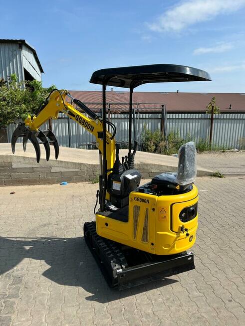 Nowa Minikoparka marki Gunter Grossmann GG800N