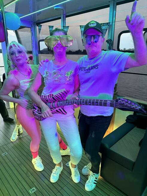 Rejsy po jeziorze Drwęckim kanale Ostródzko-Elbląskim Czarte