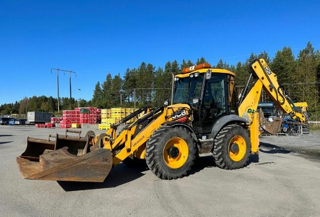 2012 Koparko-ładowarka JCB 4CX