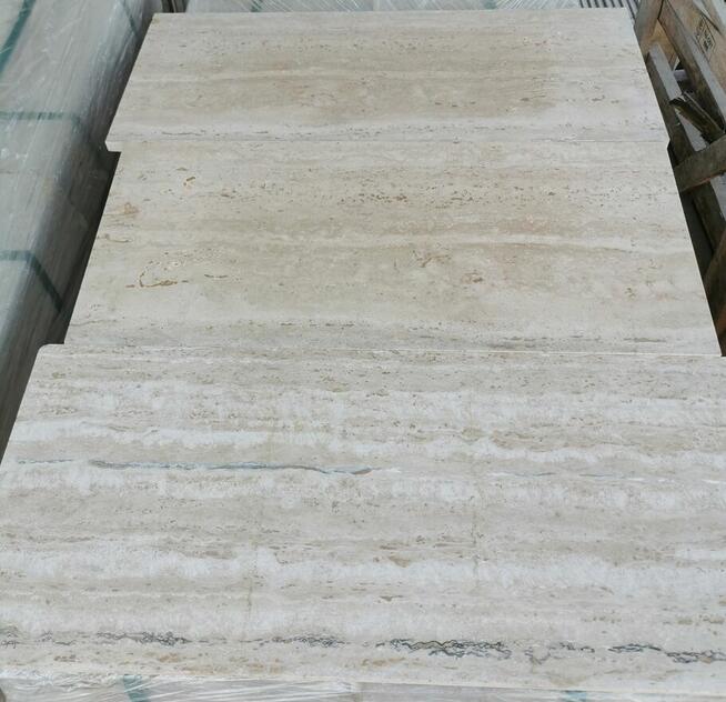 Płytki marmurowe TRAWERTYN pasy 1,5 cm poler