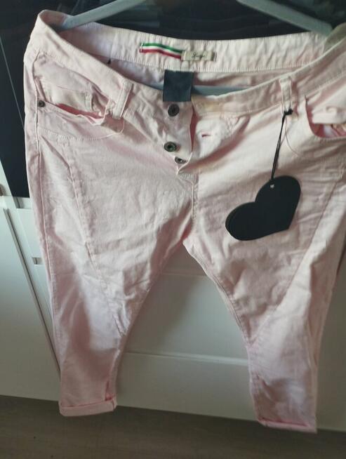 Spodnie damskie różowe