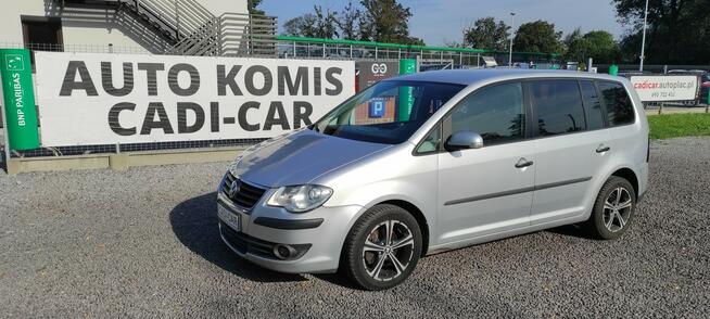 Volkswagen Touran Stan bardzo dobry.