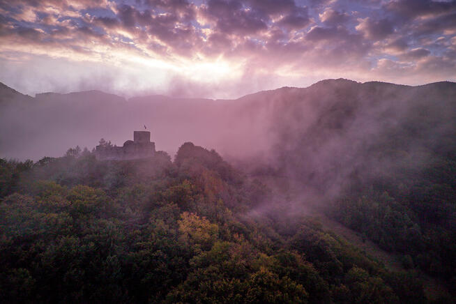 Fotografia nieruchomości - tradycyjna i z drona