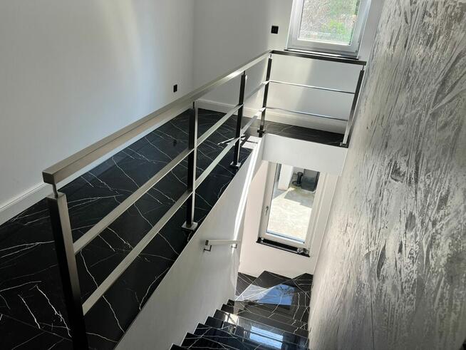 Barierki, balustrady, schody, balkony, poręcze z nierdzewki