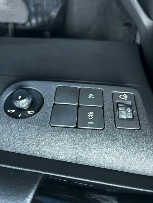 Peugeot 301 ALLURE 1.6 BENZYNA VTI 115 KM