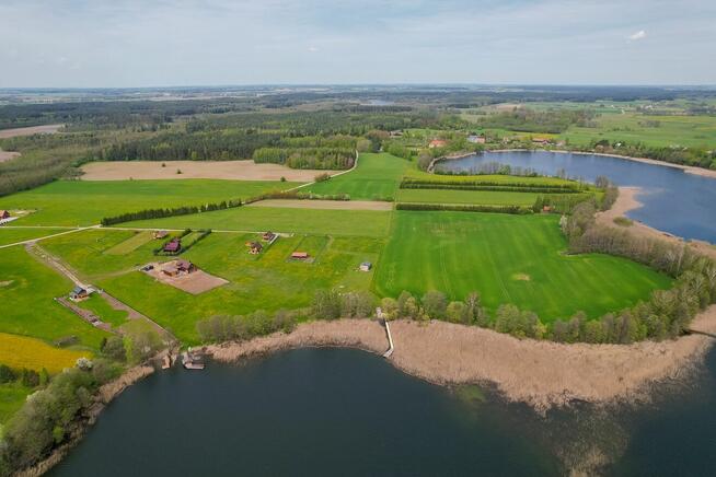 DZIAŁKA BUDOWLANA Z PIĘKNYM WIDOKIEM NA JEZIORO BIAŁE