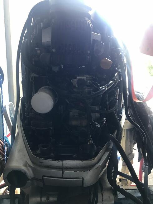 Silnik zaburtowy Honda 225 km 4 takt