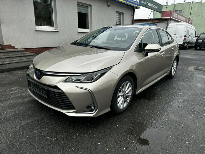 Corolla Sedan 1.8 Hybrid 98KM Comfort Salon PL 2022