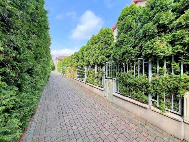 Prestige free standing house Old Wilanow