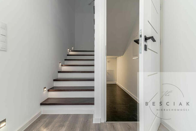 Nowy dom koło Pilzna