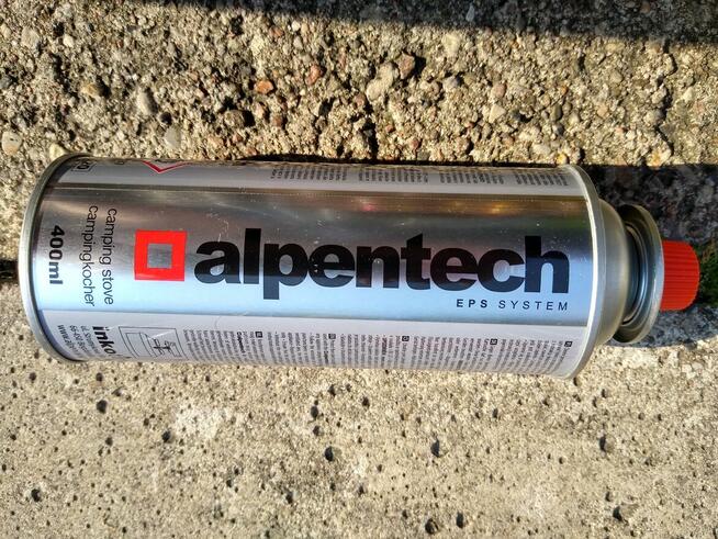 Kartusze gazowe Alpentech 400 ml, 13 szt., 100 zł.
