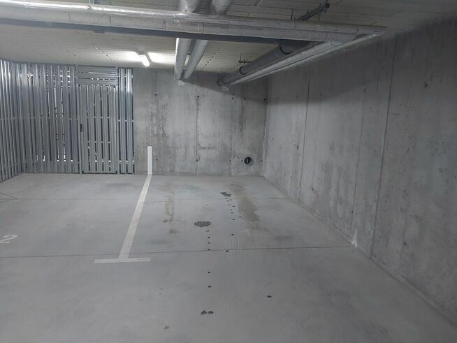 Wynajem parking i komórkę lokatorską