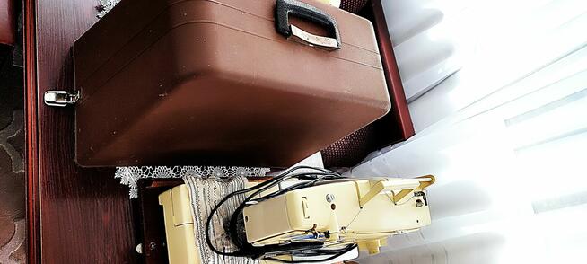 Maszyna do szycia łucznik 884 jak nowa 100% sprawna