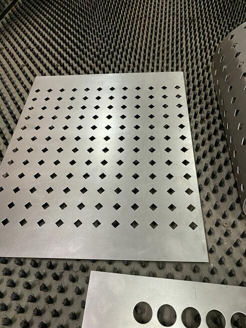 Sita , perforacje blach , panele ozdobne