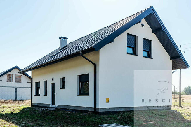 Nowy dom koło Pilzna