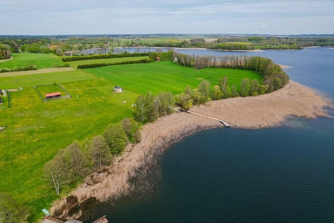 DZIAŁKA BUDOWLANA Z PIĘKNYM WIDOKIEM NA JEZIORO BIAŁE