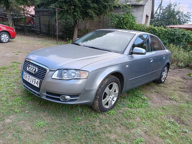 AUDI A- 4 sedan 2,0 TDI , klimatronic ,nowy model , Tanio !