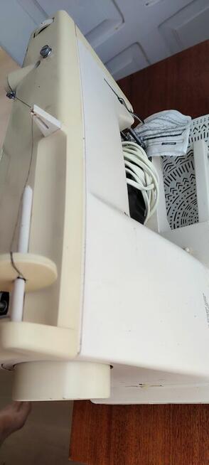 Maszyna do szycia łucznik 884 jak nowa 100% sprawna
