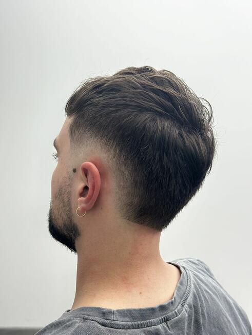 Barber Widawa - Psie Pole | STEEZY BARBER SHOP