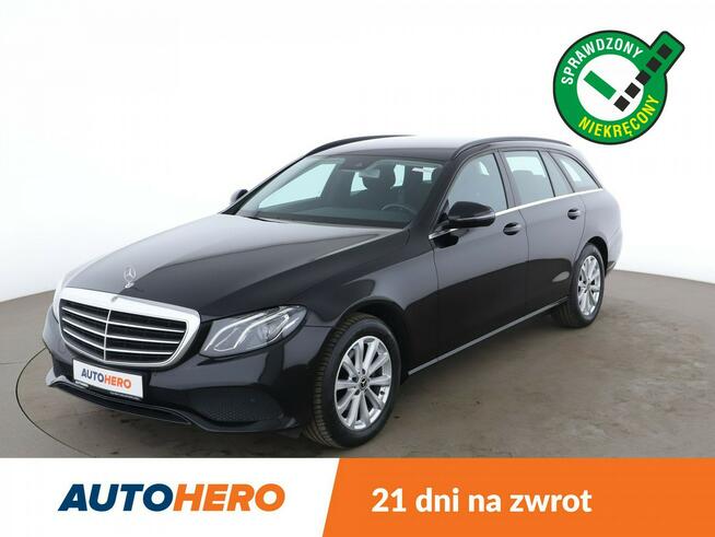 Mercedes E 200 2.0D 9G-Tronic Tempomat Nawigacja Grzane Fotele Comfort Pack Lampy LED