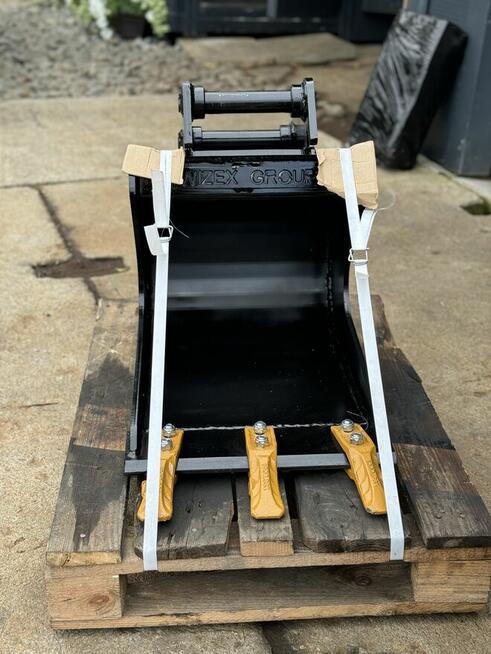 Łyżka podsiębierna do gliny 40cm 2,6-3,5t