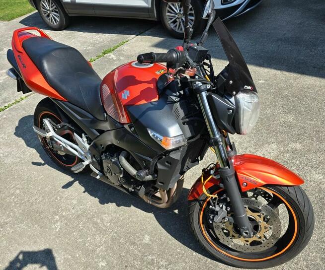 Motocykl Suzuki GSR600