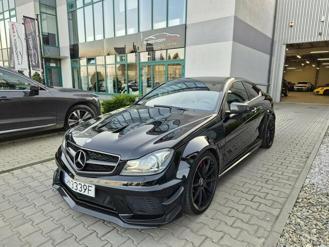 Mercedes C 63 AMG C63 AMG BLACK SERIES, Niski przebieg, Pakiet AERO, Idealny