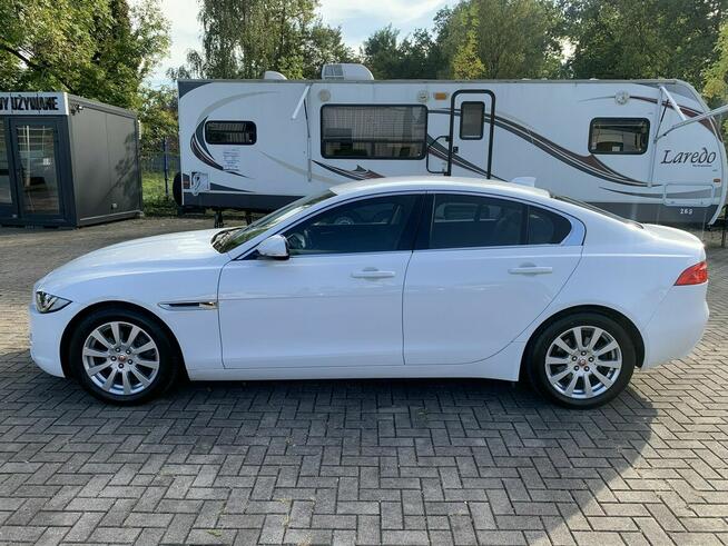 Jaguar XE 2.0d 180 KM