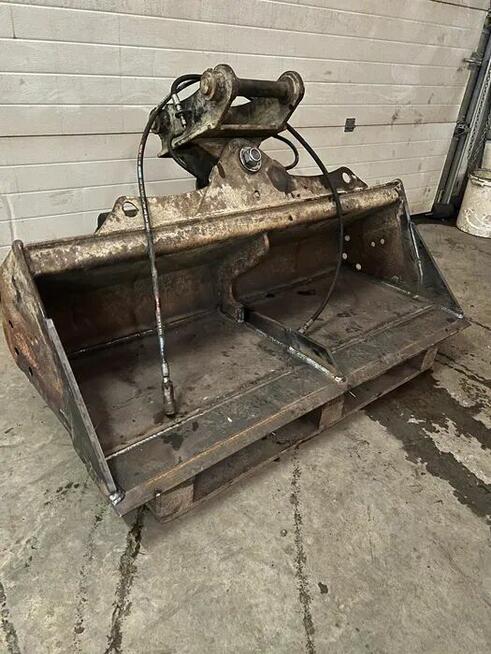 SERWIS koparek, regeneracja siłowników, powertilli, rototilt