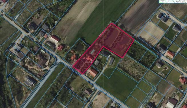 Dom z dwoma stawami i basenem Krobia