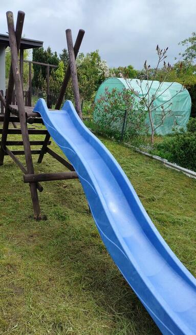 Zjeżdżalnia dla dzieci