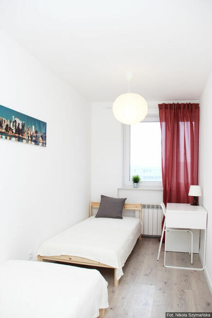 pokój dwuosobowy 150m UE (os. Gwiazdy) możliwy wynajem dla 1