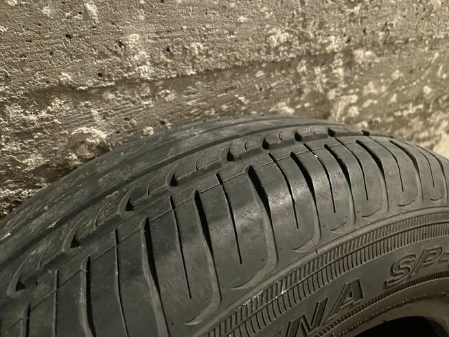 Zestaw Opon Letnich Używanych 195/65R15 - 2 sztuki Austone