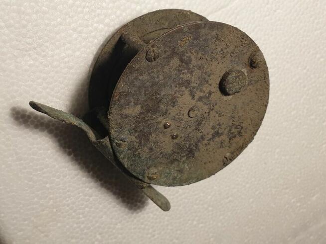 100 letni kołowrotek mosiężny