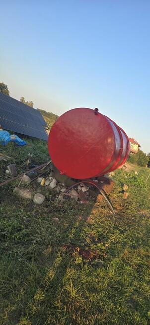 Witam sprzedam beczkę Używana była do podlewania i podgrzew