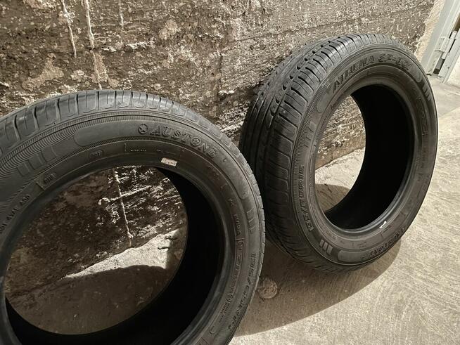 Zestaw Opon Letnich Używanych 195/65R15 - 2 sztuki Austone