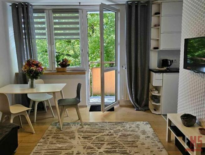 Mieszkanie Warszawa gm. War Wola-Muranów, Niska