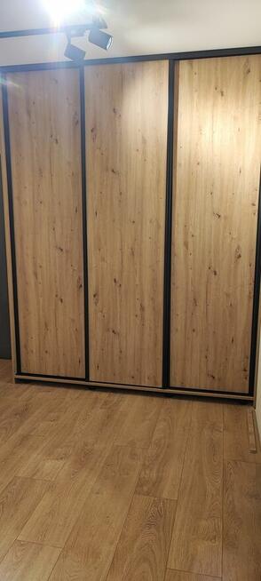 emmi kuchnie - meble kuchenne na wymiar, szafy typu komandor