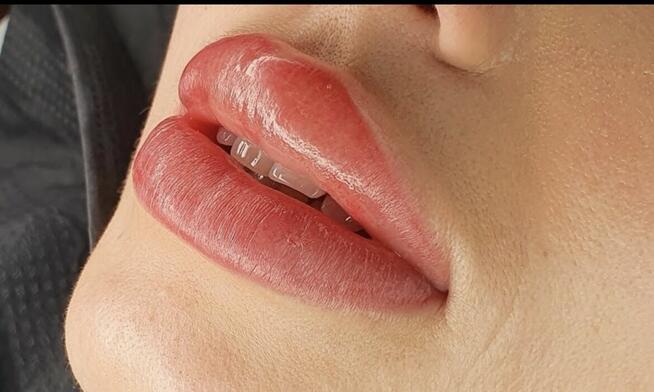 Szukam pracy kosmetyczka/lub inna