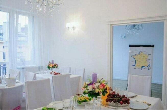 Język francuski w centrum Warszawy (M Politechnika) i online