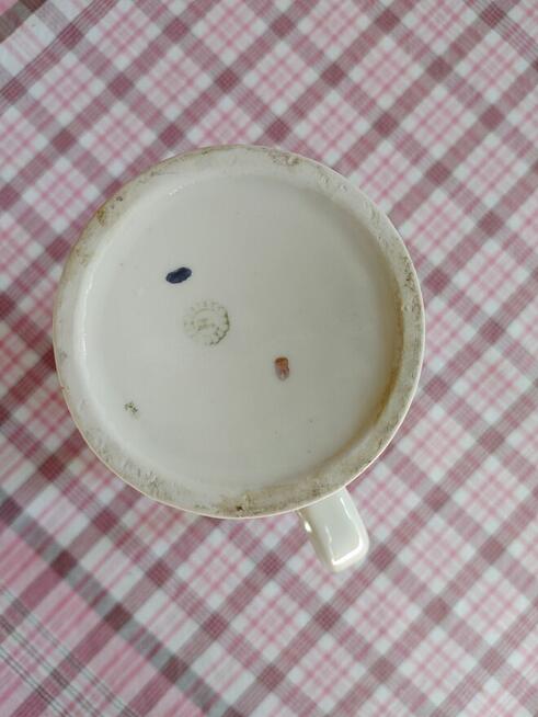 Kufel porcelanowy z aniołkami - Bogucice