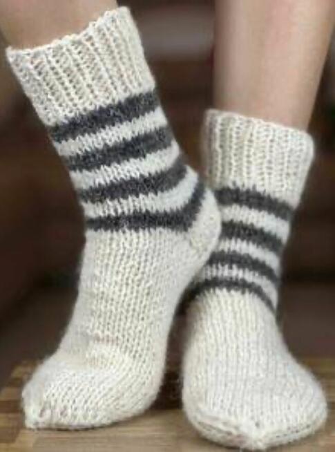 Wełniane skarpety z owczej skóry